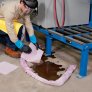 NEW PIG MAT304 ACID NEUTRALISING ABSORBENT MAT PAD WITH COLOUR INDICATION