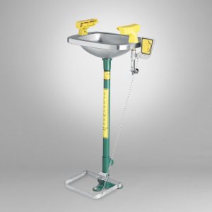 SPEAKMAN FREE STANDING EYEWASH UNIT, PEDESTAL MOUNTED, HAND OPERATED, S/S BOWL
