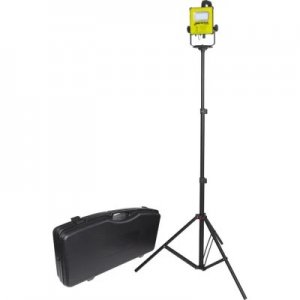 NIGHTSTICK XPR-5592GCX INTRINSICALLY SAFE RECHARGEABLE MAGNETIC SCENE LIGHT KIT WITH 6' TRIPOD & BLOW-MOULDED CASE