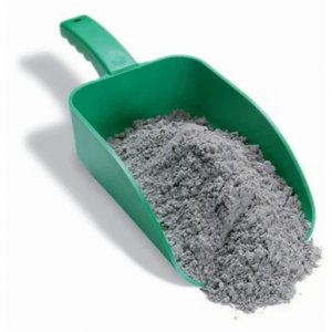 PIG TLS290 NON-SPARKING SCOOP WITH CHEMICAL RESISTANT POLYPROPYLENE