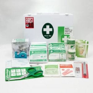 FIRST AID KIT FOR 25 PERSONS (NEW)