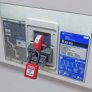 MASTER LOCK GRIP TIGHT PLUS CIRCUIT BREAKER LOCKOUT DEVICE – OVERSIZED HANDLE CIRCUIT BREAKERS (480/600 V)