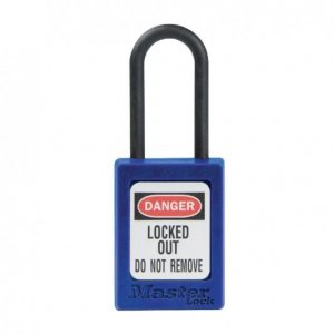MASTER LOCK ZENEX S32 PADLOCK PLASTIC SHACKLE MASTER KEYED - KEY RETAINING