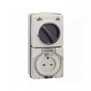 SCHNEIDER 13A 250V 3 PHASE 3 POLE FLAT PIN SOCKET IP66 GREY