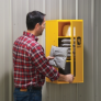 NEW PIG KIT215 PIG® SPILL KIT IN WALL-MOUNT CABINET – ABSORBS UP TO 12 GAL