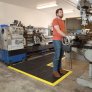 PIG FLM1034 BEVELED YELLOW SAFETY EDGE FOR MODULAR ANTI-FATIGUE DRAINAGE MAT