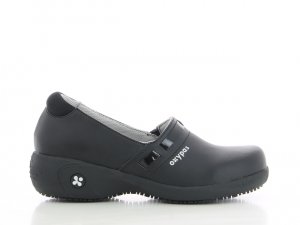 LUCIA closed shoe Features ESD Technology and removable footbed for customizable comfort